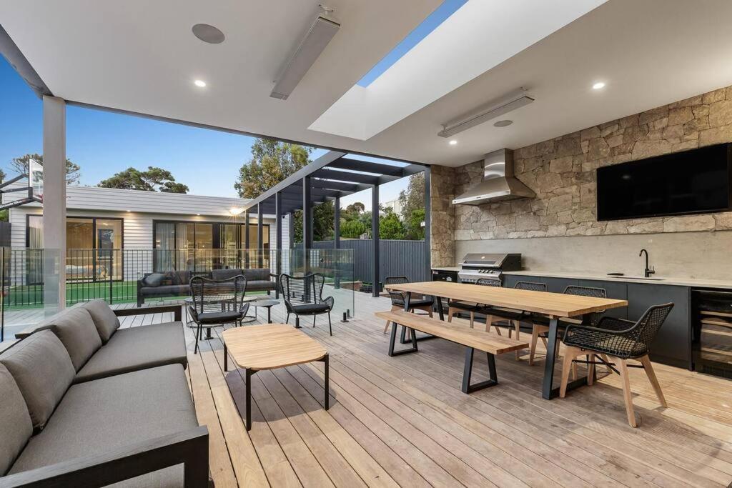 Kirks On Park - Brand New Luxury Home, Great Location Sorrento Exterior photo