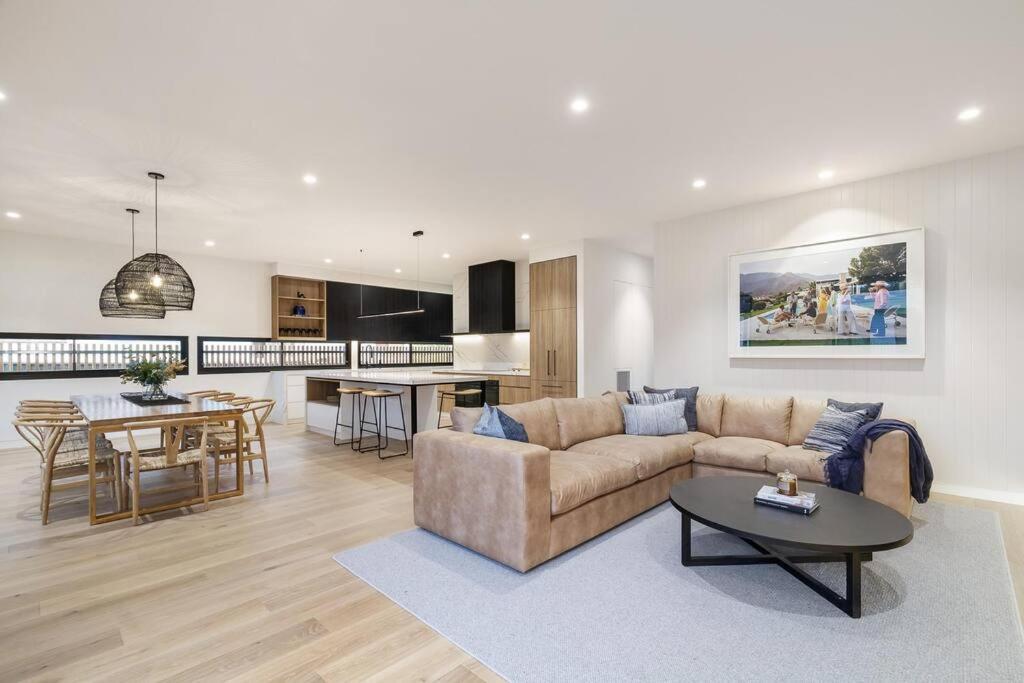 Kirks On Park - Brand New Luxury Home, Great Location Sorrento Exterior photo
